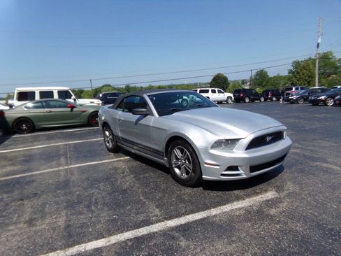 Used 2014 Ford Mustang Premium w/ Equipment Group 201A RWD image 4