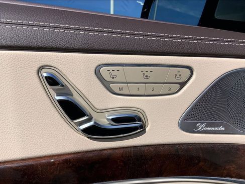 Used 2018 Mercedes-Benz S 560 4MATIC Sedan image 34