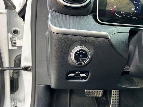 Used 2024 Mercedes-Benz C 300 C 300 image 24