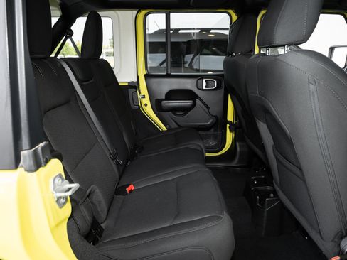 Used 2023 Jeep Wrangler Sport S image 38