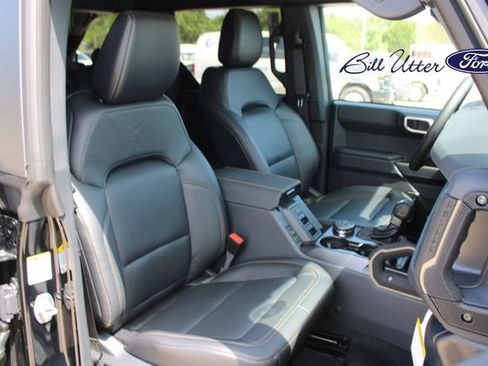 New 2026 Ford Bronco Badlands AWD/4WD image 7