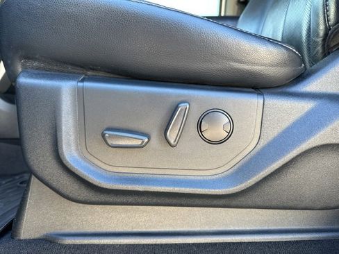 Used 2020 Ford F350 Lariat w/ Lariat Ultimate Package image 16