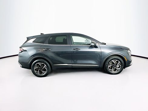 Used 2025 Kia Sportage LX image 10