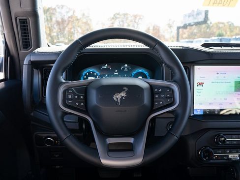 New 2025 Ford Bronco Badlands w/ Sasquatch Package image 44