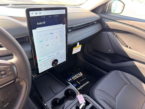 New 2025 Ford Mustang Mach-E Premium image 20