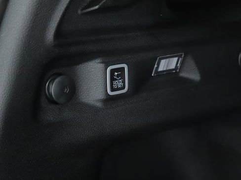 New 2025 Jeep Grand Cherokee L Limited w/ Black Appearance Package image 45