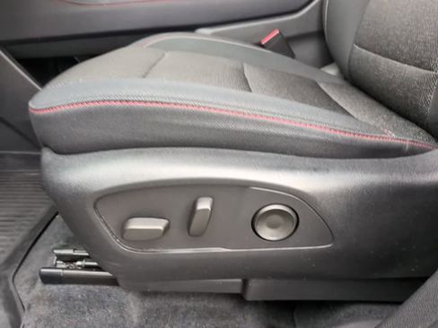 Certified 2024 Chevrolet Traverse Z71 w/ LPO, Floor Liner Package AWD/4WD image 17