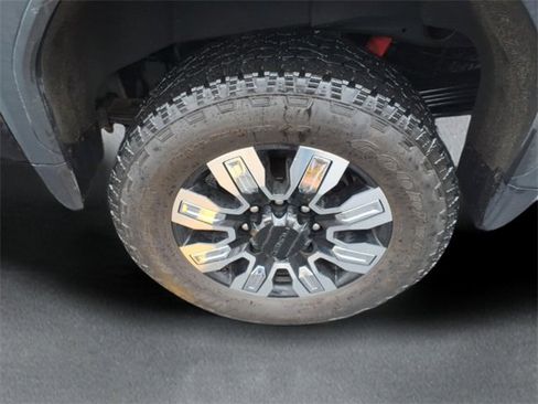 Used 2024 GMC Sierra 2500 Denali w/ Denali Reserve Package image 7