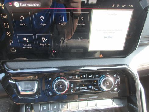 New 2026 GMC Sierra 3500 AT4 AWD/4WD image 21