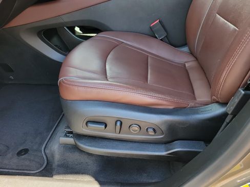 Used 2020 Buick Enclave Avenir w/ Avenir Technology Package FWD image 7