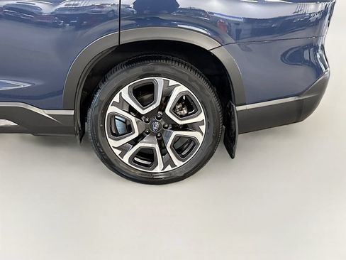Used 2024 Subaru Ascent Limited w/ Technology Package AWD/4WD image 32