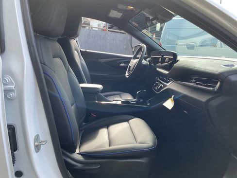 Used 2024 Buick Envista Sport Touring FWD image 20