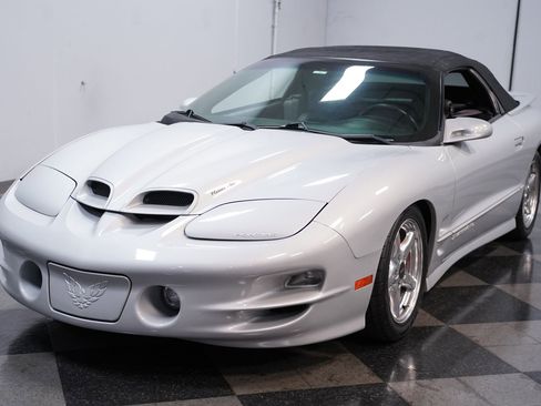 Used 2000 Pontiac Firebird Trans Am RWD image 17