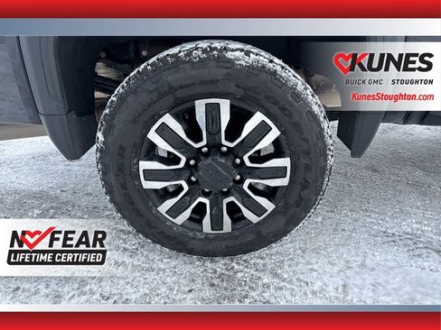 Used 2024 GMC Sierra 3500 Denali Ultimate image 14