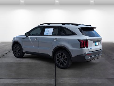 Used 2023 Kia Sorento X-Line EX AWD/4WD image 3