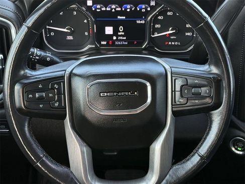 Used 2022 GMC Sierra 2500 Denali image 11