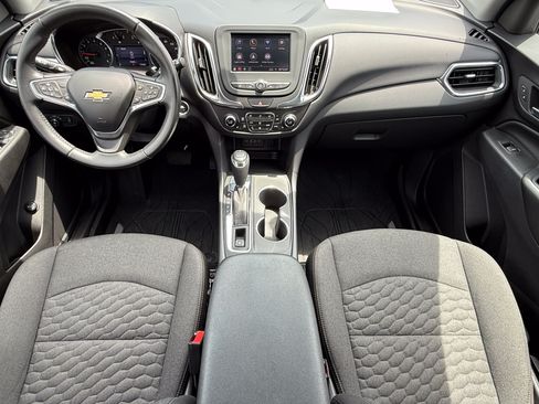 Used 2021 Chevrolet Equinox LT AWD/4WD image 15