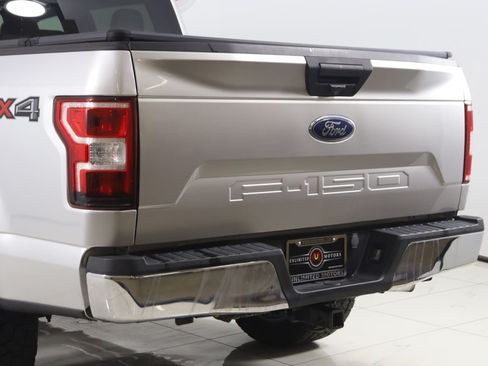 Used 2018 Ford F150 XLT AWD/4WD image 22