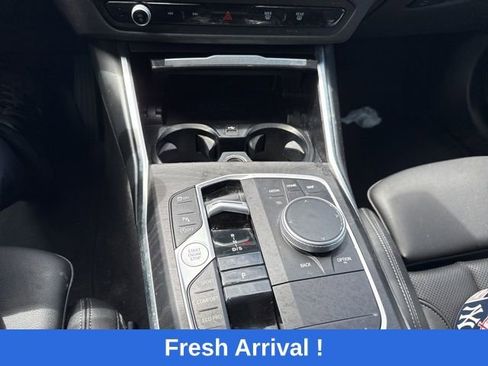 Used 2024 BMW 330i Sedan w/ Convenience Package RWD image 7