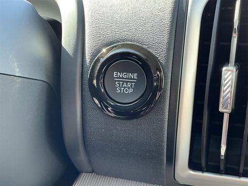 New 2025 Ford Expedition Max Active image 32