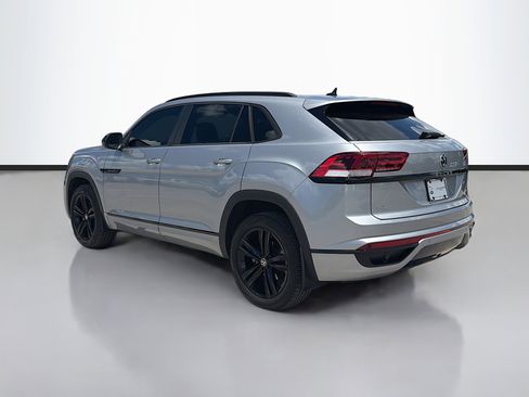 Used 2023 Volkswagen Atlas Cross Sport SEL R-Line AWD/4WD image 3