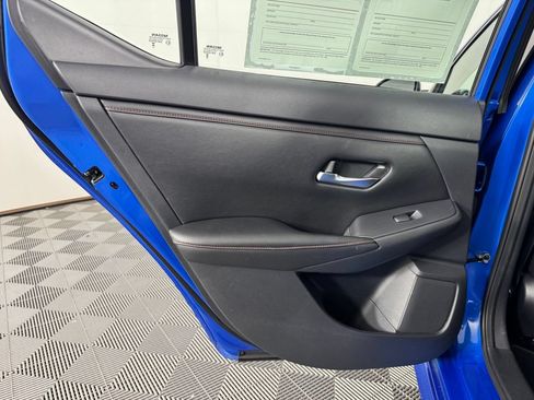 Used 2024 Nissan Sentra SR FWD image 25