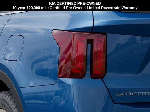 Certified 2025 Kia Sorento EX w/ EX Panoramic Sunroof Package AWD/4WD image 11