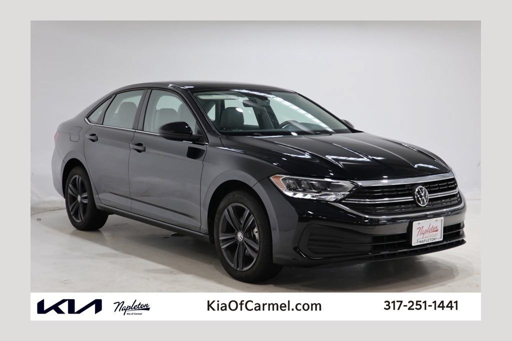 Used 2024 Volkswagen Jetta SE w/ Panoramic Sunroof Package FWD image 1