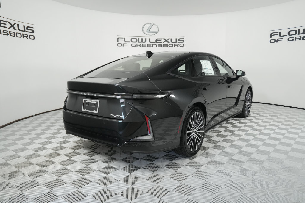 New 2026 Lexus ES 350e w/ Executive Package FWD image 7