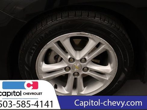 Used 2018 Chevrolet Cruze LT FWD image 9