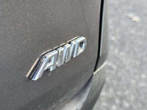 Certified 2023 Toyota Sienna LE image 11