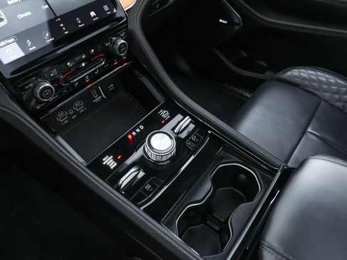 Used 2022 Jeep Grand Cherokee Summit image 12