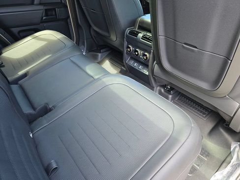 New 2026 Land Rover Defender 110 OCTA AWD/4WD image 11