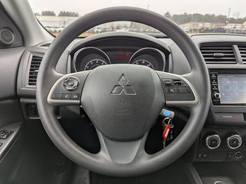 Used 2018 Mitsubishi Outlander Sport ES image 15