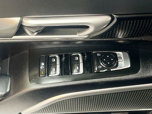 Used 2022 Kia Telluride S image 18