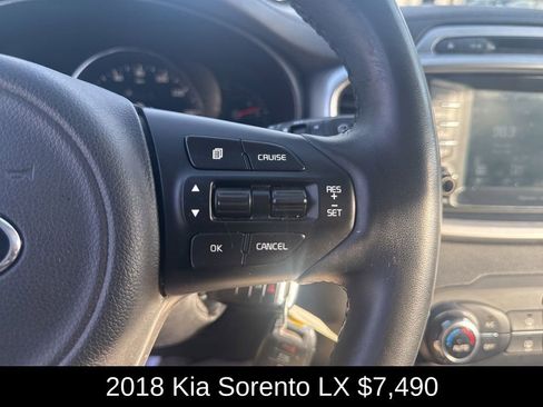 Used 2018 Kia Sorento LX w/ LX V6 Convenience Package AWD/4WD image 31