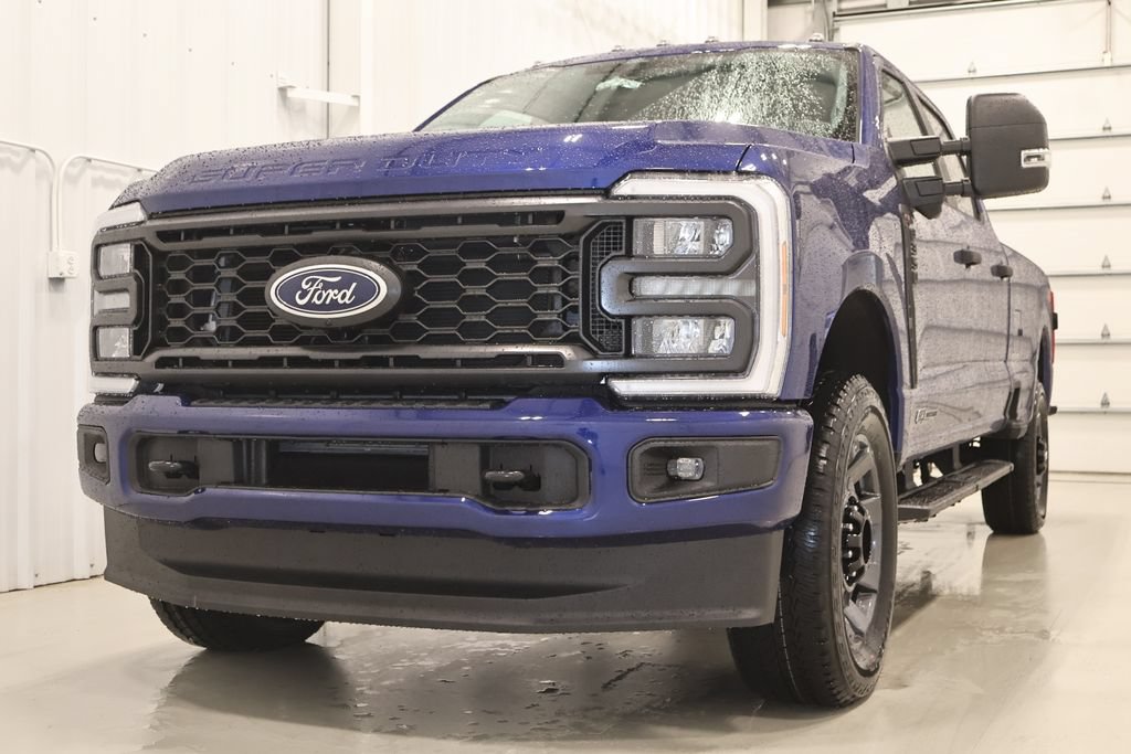New 2026 Ford F350 XL w/ STX Appearance Package AWD/4WD image 5