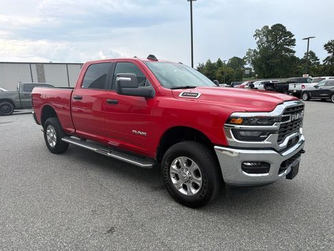 Used 2026 RAM 2500 Big Horn AWD/4WD image 11