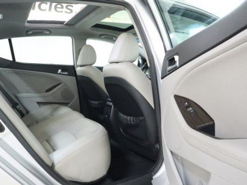 Used 2015 Kia Optima EX w/ EX Premium Package FWD image 11