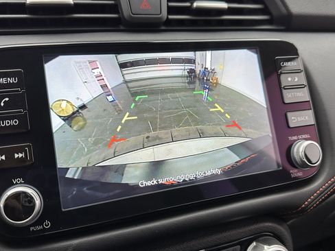 Used 2025 Nissan Versa SR w/ Trunk Package image 18