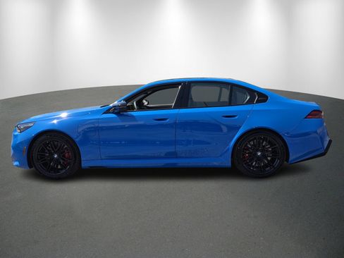 New 2026 BMW M5 w/ M Driver's Package AWD/4WD image 4