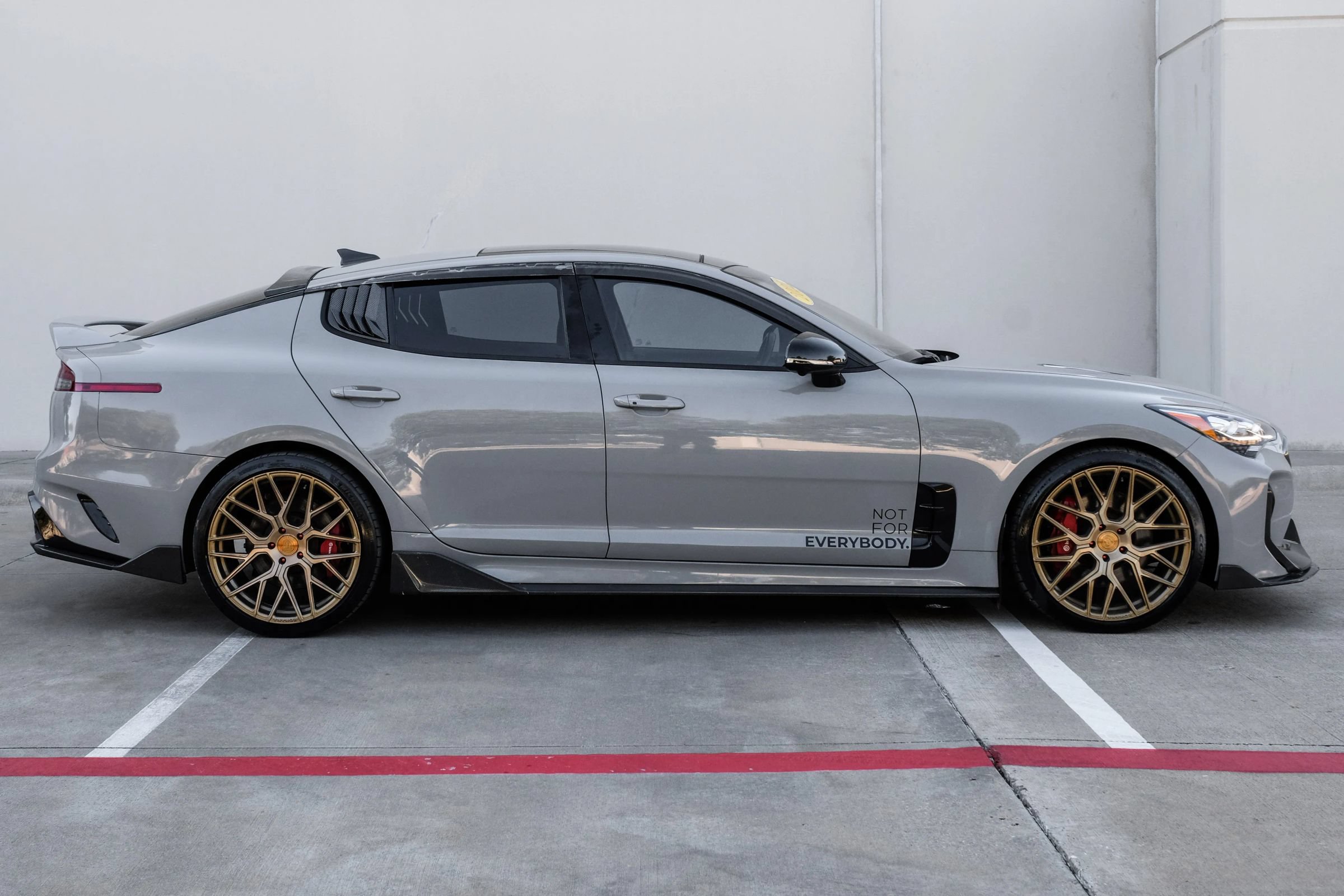 Used 2022 Kia Stinger GT2 w/ Scorpion Package RWD image 4