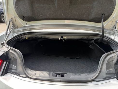 Used 2024 Ford Mustang Premium RWD image 39