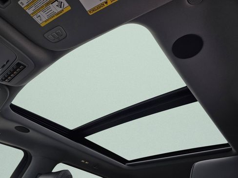 New 2026 Ford F250 Lariat w/ Black Appearance Package image 10