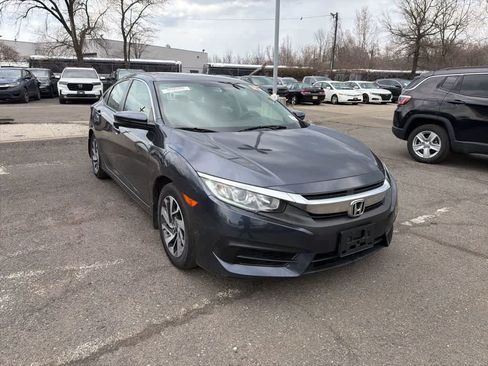 Used 2018 Honda Civic EX image 21