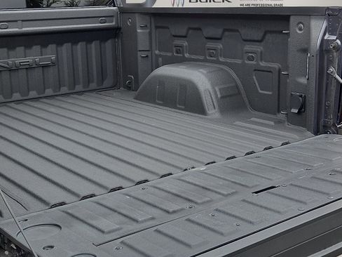 Used 2023 GMC Sierra 1500 Denali w/ Technology Package image 9