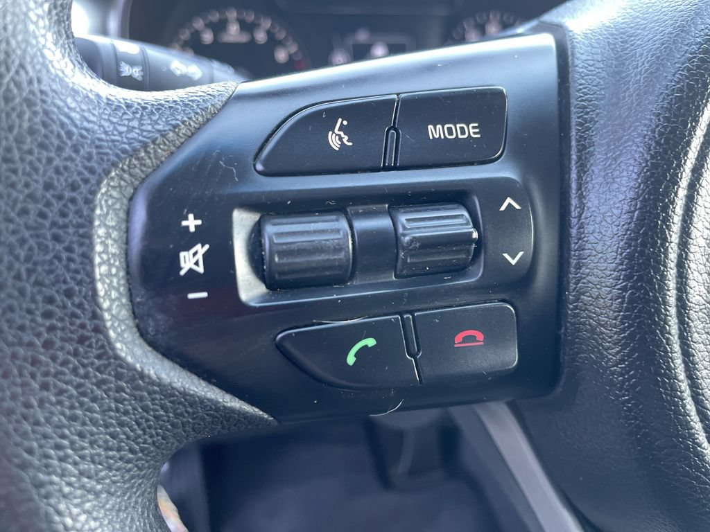 Used 2017 Kia Sorento AWD image 32