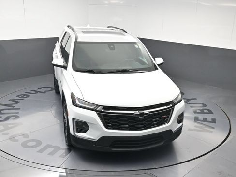 Used 2023 Chevrolet Traverse RS AWD/4WD image 32