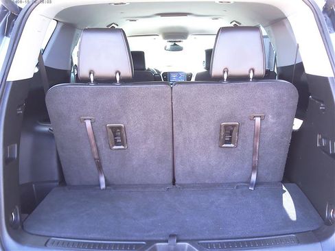 Used 2023 GMC Acadia SLT AWD/4WD image 19