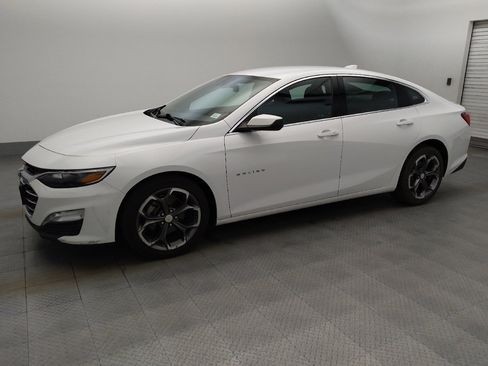 Used 2023 Chevrolet Malibu LT FWD image 2